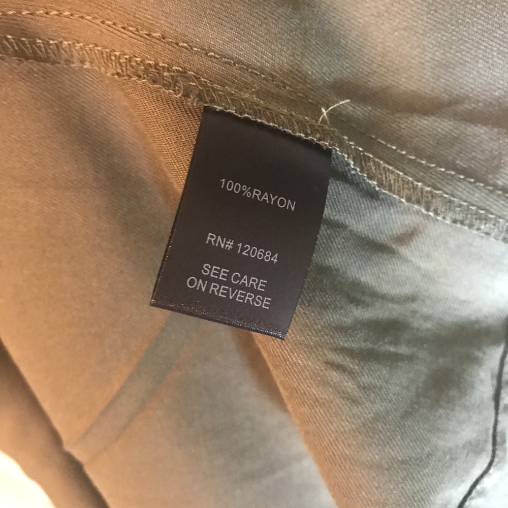Torrid zip Up hi Low sweater size 2 - Picture 7 of 8